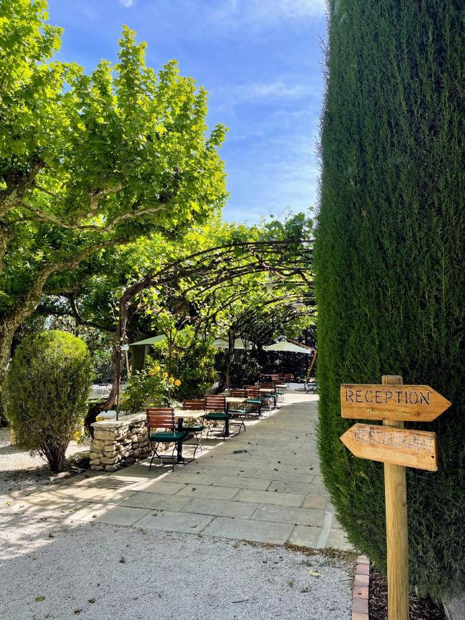Lagnes Hotel Le Mas Des Gres & Restaurant Sous Les Platanes מראה חיצוני תמונה